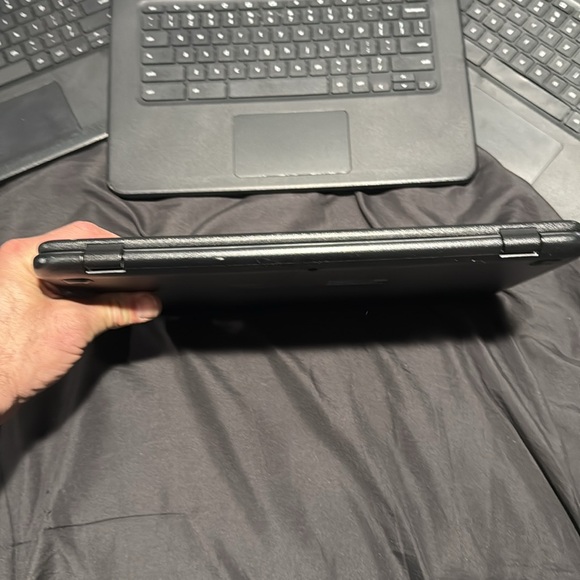 14 inch N42 Chromebook  laptop computer Refurbished like new! - Picture 6 of 10